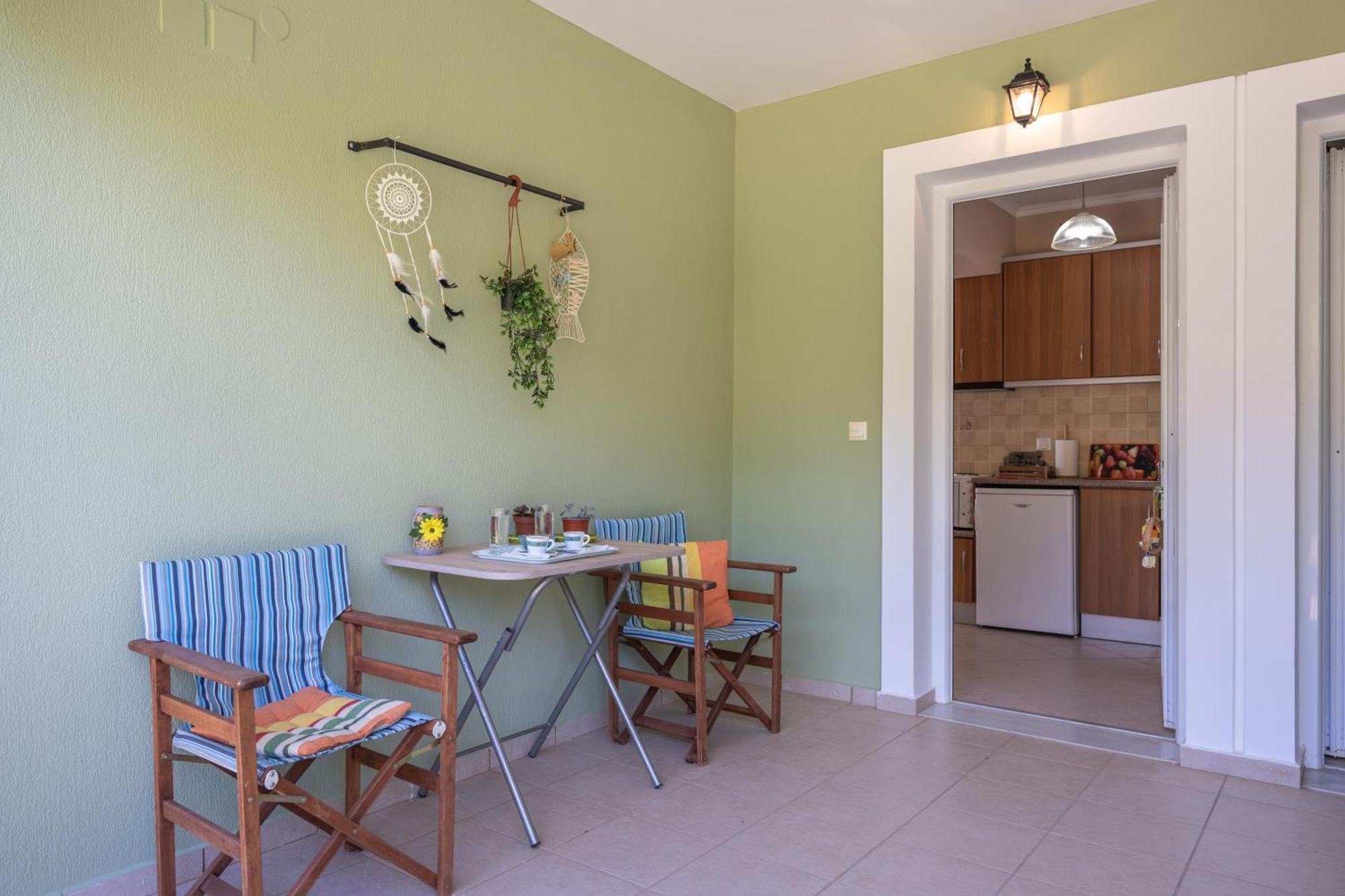 Vista Verde Studios & Apartments Свороната Екстериор снимка