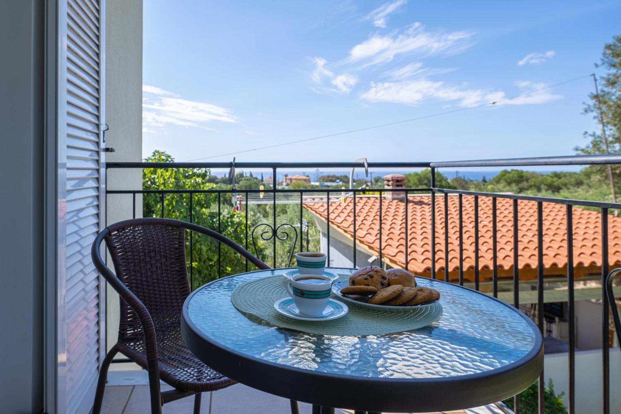 Vista Verde Studios & Apartments Свороната Екстериор снимка
