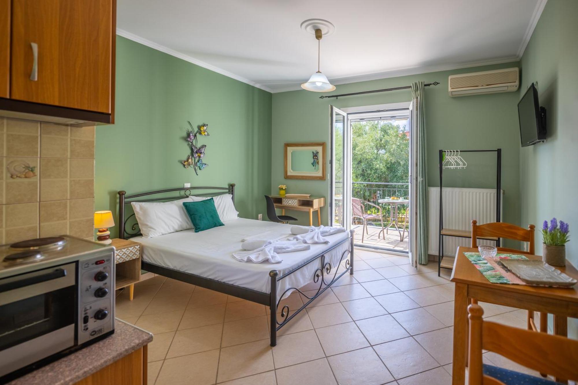 Vista Verde Studios & Apartments Свороната Екстериор снимка