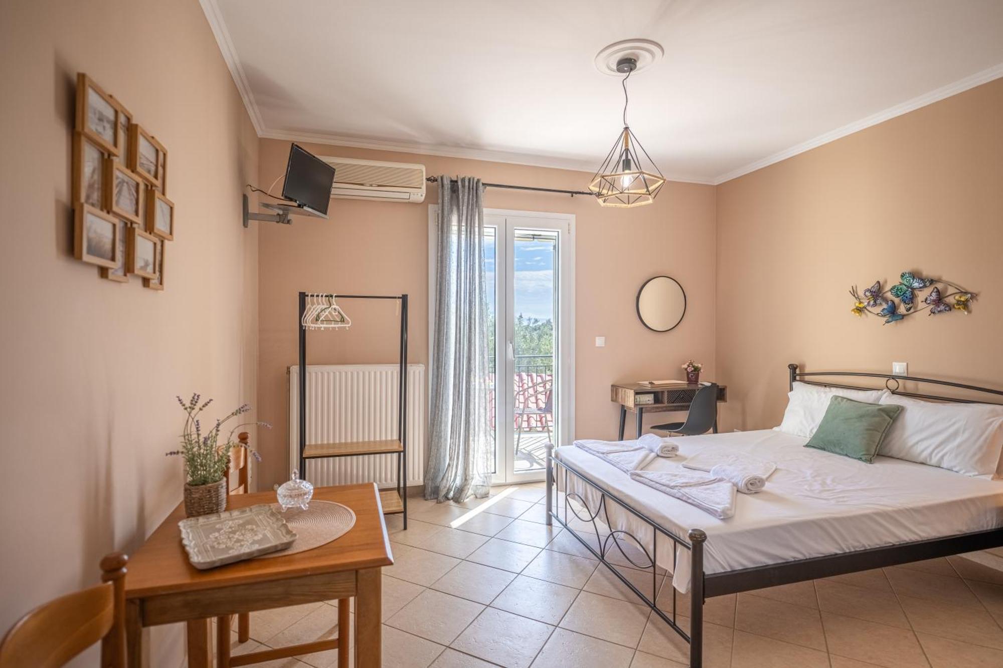 Vista Verde Studios & Apartments Свороната Екстериор снимка